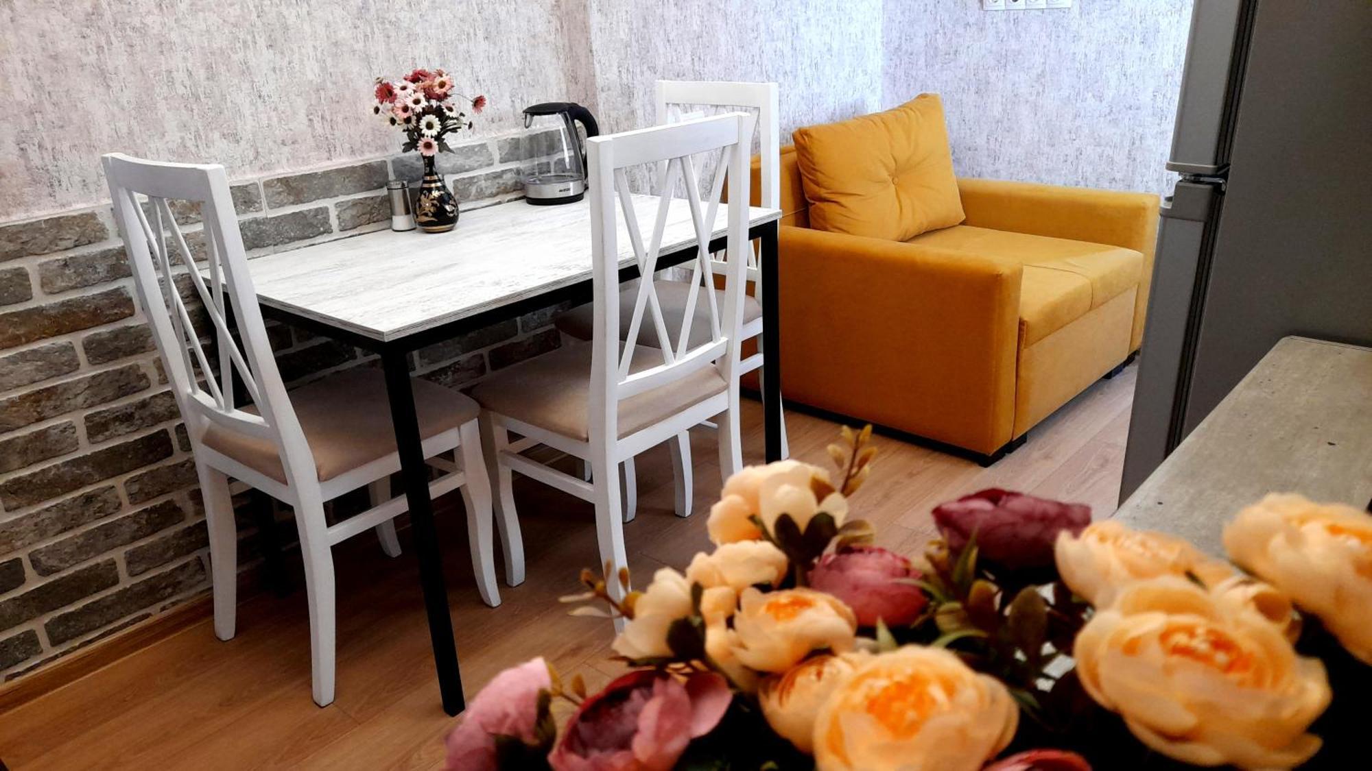 Sweet Home Apartment Tiflis Exterior foto